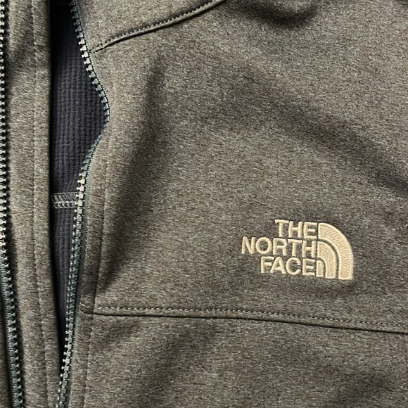 Men’s The North Face Heather Blue Windfall Jacket; Size: M - Picture 6 of 10